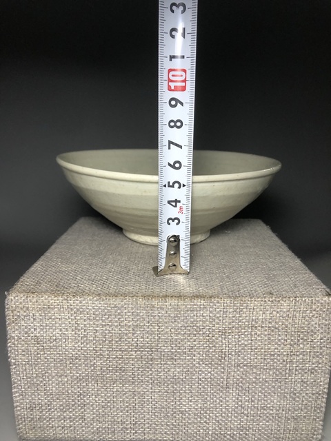 古玩陶瓷(宋代)青白釉唇口碗拍賣(mài),當(dāng)前價(jià)格0元