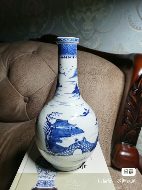 古玩陶瓷清中期 青花山水樓閣紋瓶真品鑒賞圖