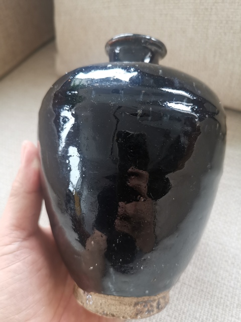古玩陶瓷元末明初黑釉梅瓶真品鑒賞圖