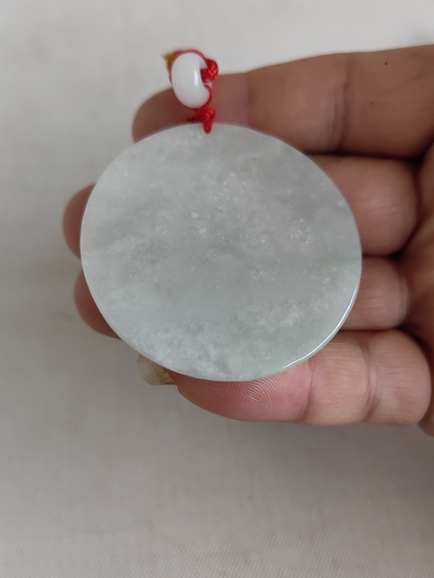 古玩玉器翡翠雕“虛空藏菩薩”掛牌拍賣，當前價格450元