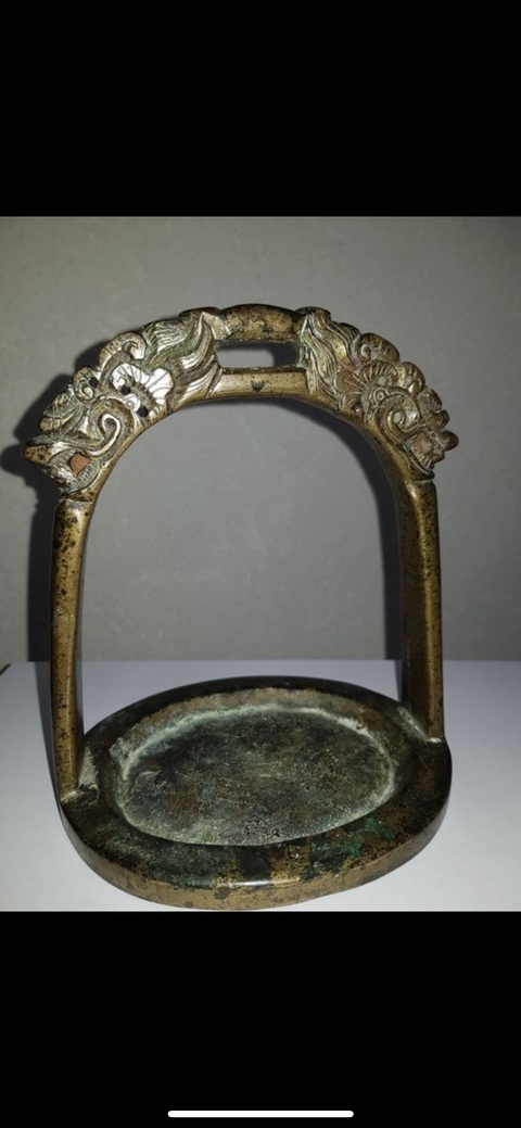 古玩銅器馬凳真品鑒賞圖
