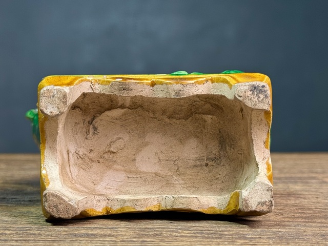 古玩陶瓷鹿擺件真品鑒賞圖