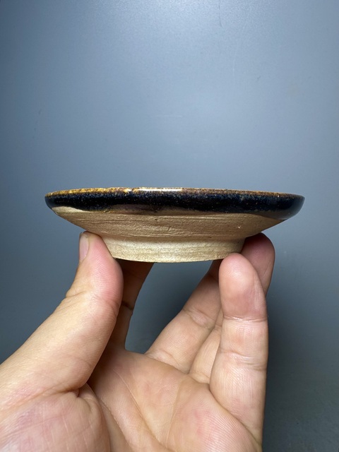 古玩陶瓷盤真品鑒賞圖