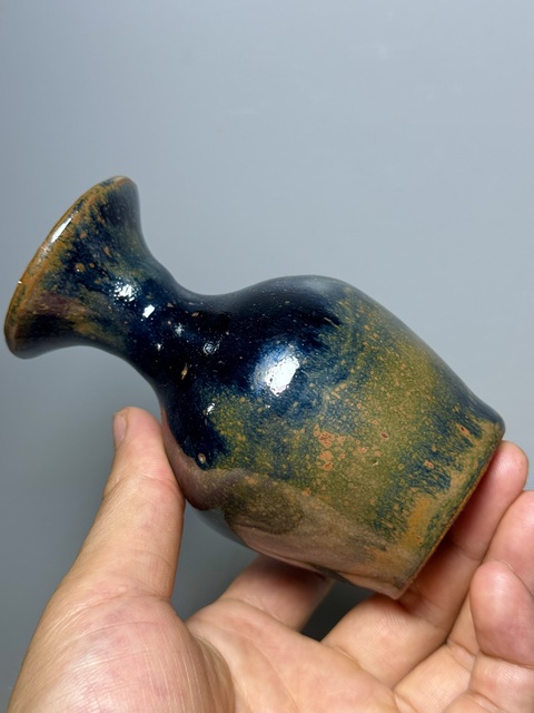 古玩陶瓷瓶真品鑒賞圖