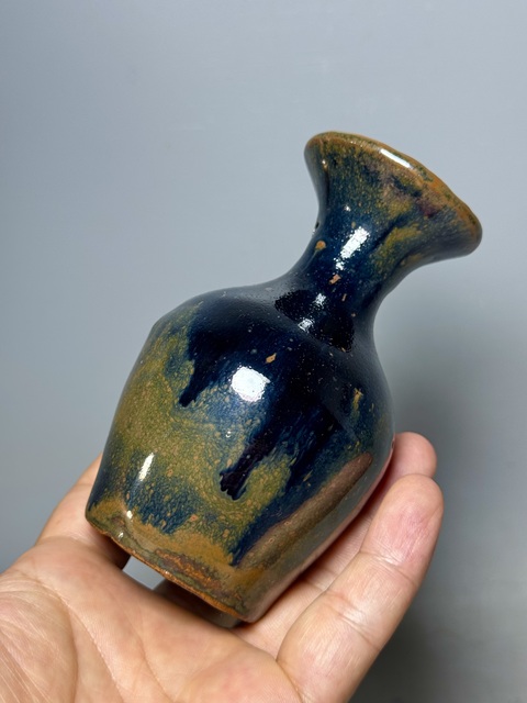 古玩陶瓷瓶真品鑒賞圖