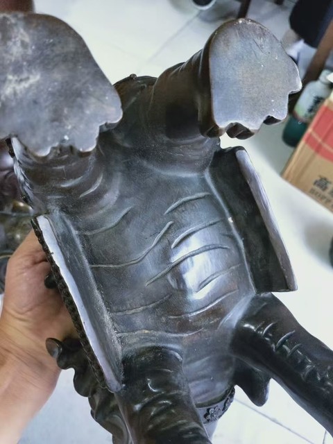 古玩銅器銅象真品鑒賞圖
