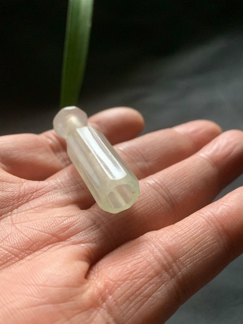 古玩玉器天然翡翠雕“煙嘴”真品鑒賞圖