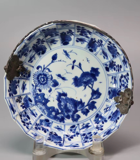 古玩陶瓷青花盤真品鑒賞圖