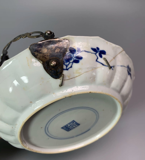 古玩陶瓷青花盤真品鑒賞圖