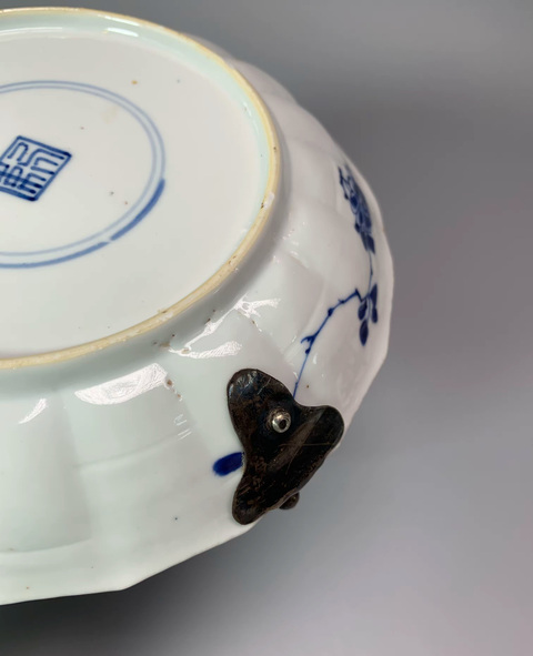 古玩陶瓷青花盤真品鑒賞圖