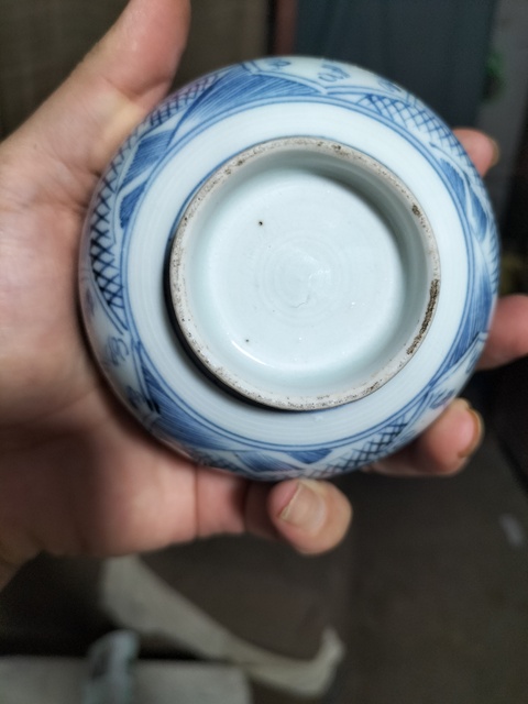 古玩陶瓷青花山水紋蓋碗（日本）真品鑒賞圖