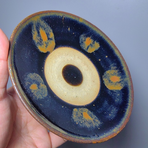 古玩陶瓷盤真品鑒賞圖