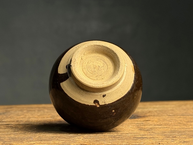 古玩陶瓷杯真品鑒賞圖