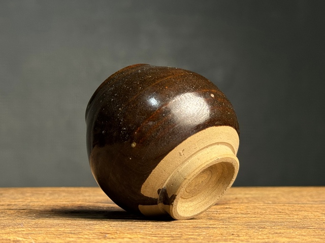 古玩陶瓷杯真品鑒賞圖