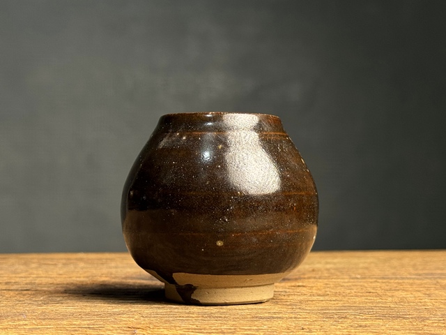 古玩陶瓷杯真品鑒賞圖