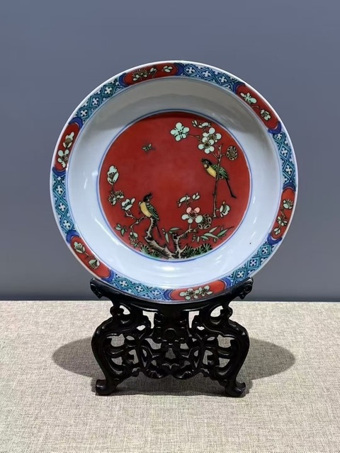 古玩陶瓷花鳥紋盤真品鑒賞圖