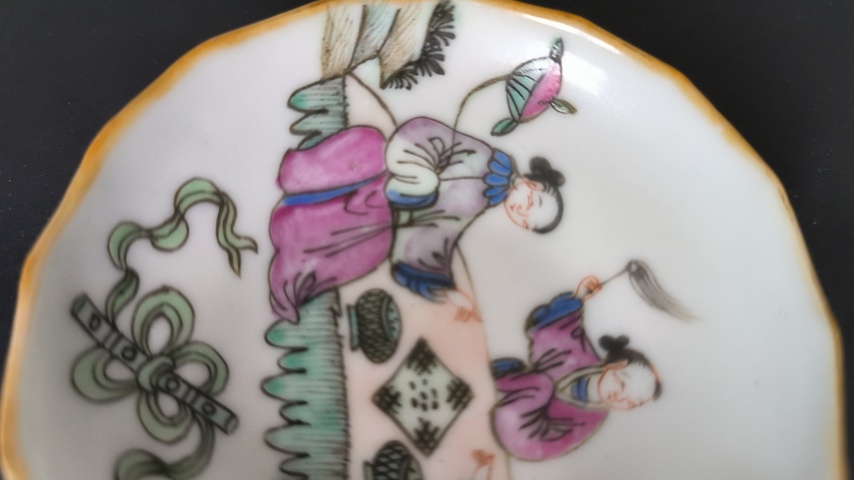 古玩陶瓷八仙圖粉彩盤(pán)真品鑒賞圖