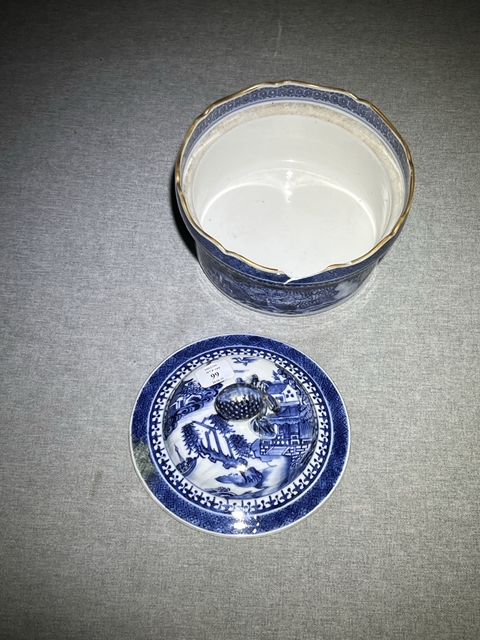 古玩陶瓷青花山水人物蓋鍋真品鑒賞圖