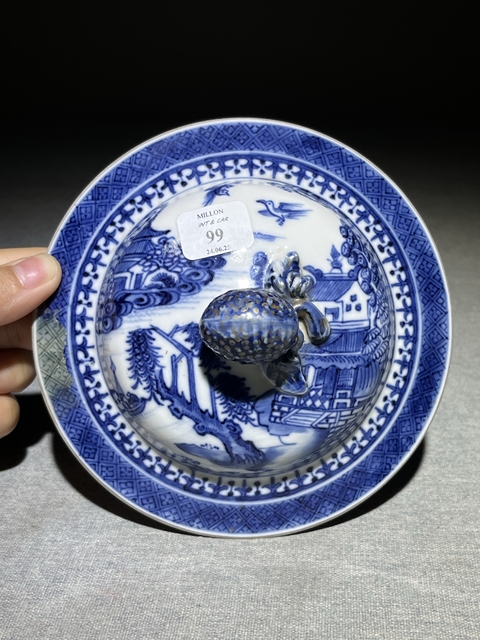 古玩陶瓷青花山水人物蓋鍋真品鑒賞圖