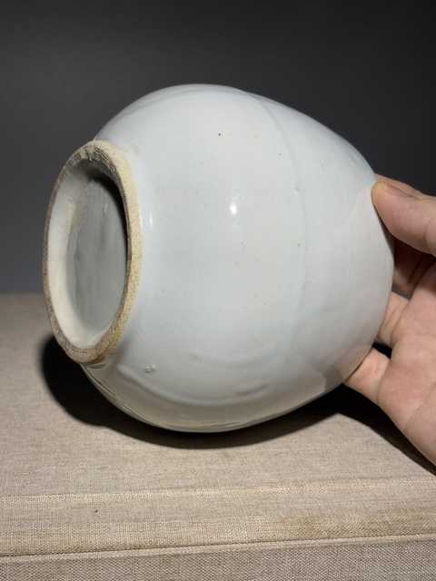 古玩陶瓷白釉缽式爐真品鑒賞圖