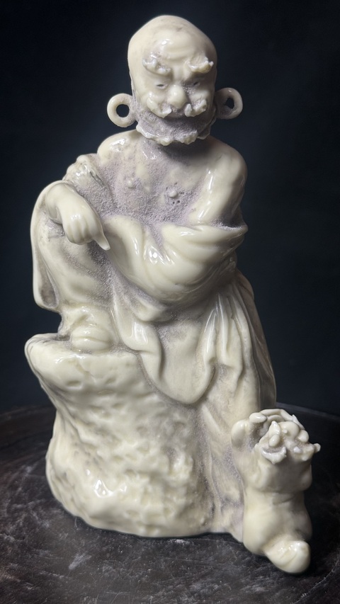 古玩陶瓷德化白瓷羅漢雕塑真品鑒賞圖