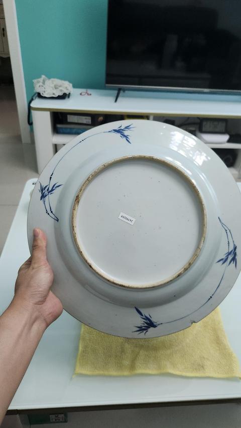 古玩陶瓷康熙青花纏枝牡丹紋盤真品鑒賞圖