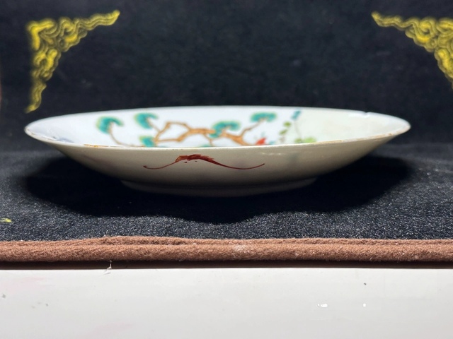 古玩陶瓷福祿壽粉彩盤真品鑒賞圖