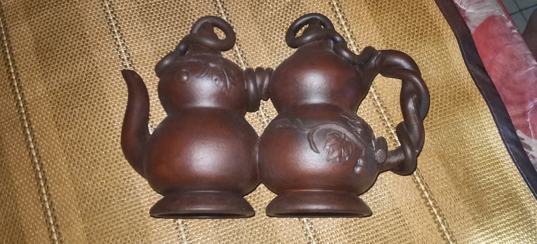 古玩陶瓷葫蘆型倒流壺真品鑒賞圖