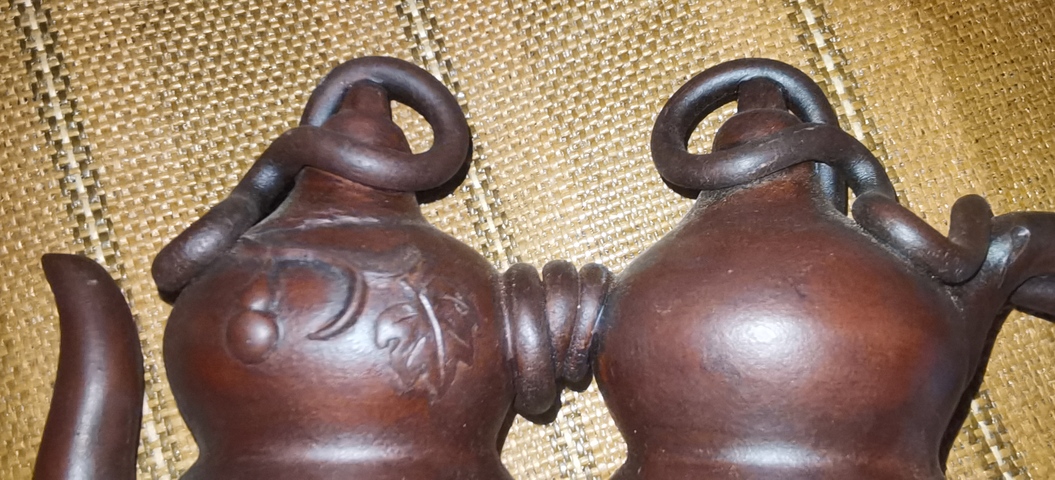 古玩陶瓷葫蘆型倒流壺真品鑒賞圖