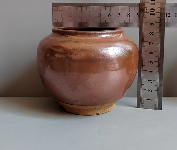 古玩陶瓷紫金釉茶入真品鑒賞圖