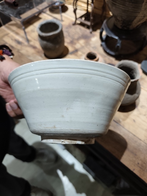 古玩陶瓷宋金磁州窯白釉大碗真品鑒賞圖