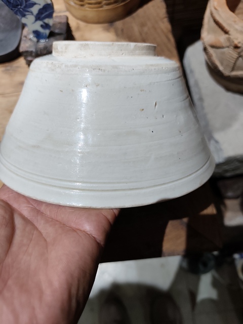 古玩陶瓷宋金磁州窯白釉大碗真品鑒賞圖