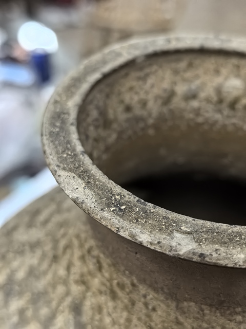 古玩陶瓷青釉雙耳壺真品鑒賞圖