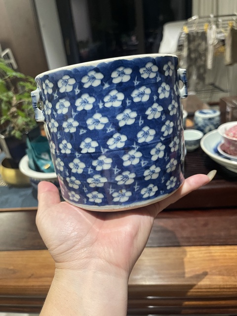 古玩陶瓷青花留白冰梅紋四系粥罐真品鑒賞圖
