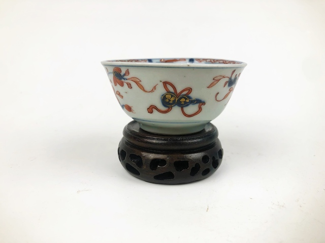 古玩陶瓷清康熙·青花加彩雜寶杯拍賣，當前價格0元