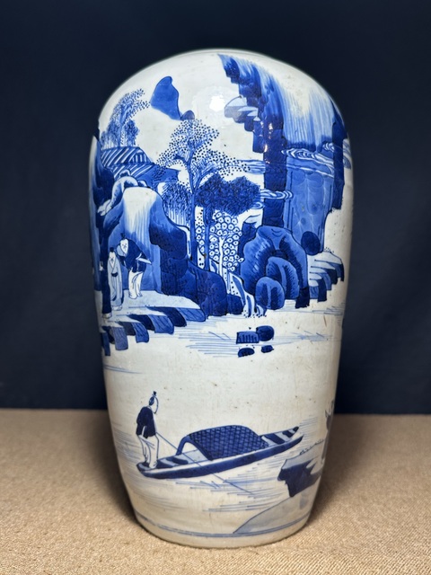 古玩陶瓷清康熙 青花人物紋瓶真品鑒賞圖