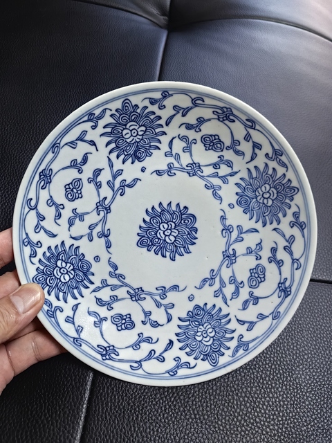 古玩陶瓷嘉慶淡描青花盤真品鑒賞圖