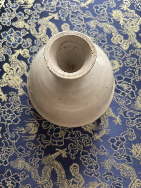 古玩陶瓷霍州窯白釉高足杯真品鑒賞圖