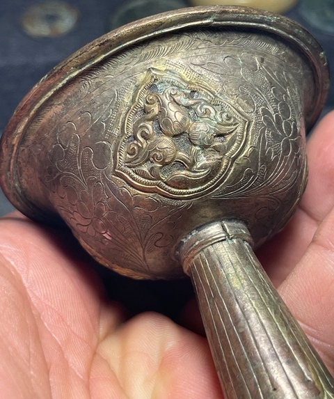 古玩銅器銅杯真品鑒賞圖
