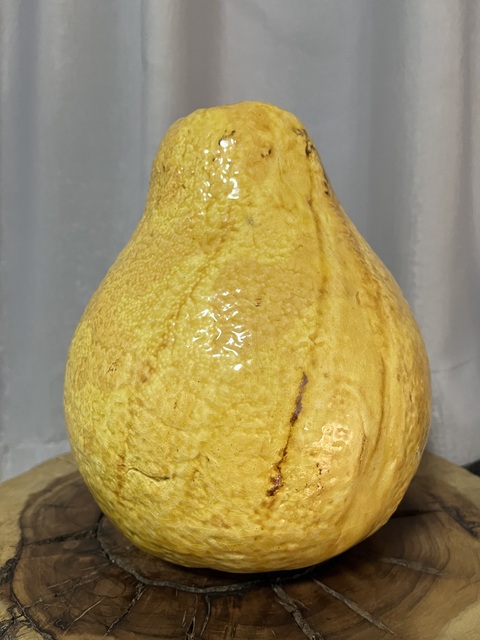 古玩陶瓷黃釉柚子擺件拍賣，當前價格888元