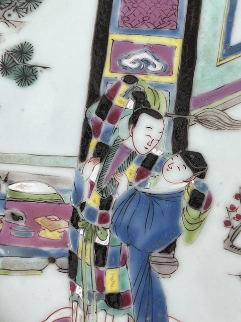 古玩陶瓷人物紋粉彩盤真品鑒賞圖