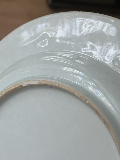 古玩陶瓷人物紋粉彩盤真品鑒賞圖