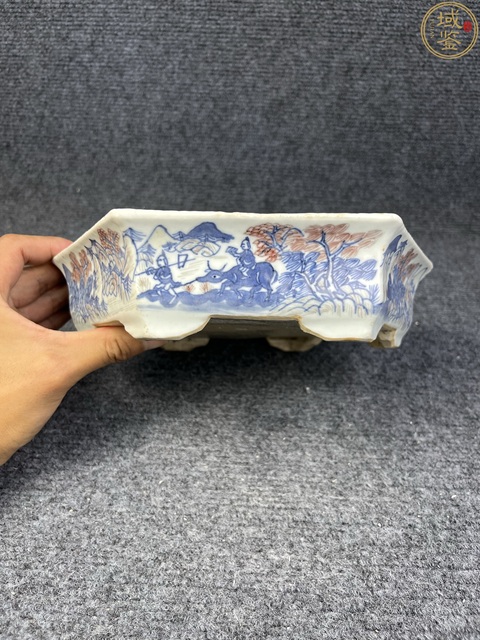 古玩陶瓷清中晚·青花釉里紅漁樵耕讀紋花盆托 真品鑒賞圖