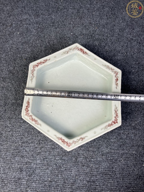 古玩陶瓷清中晚·青花釉里紅漁樵耕讀紋花盆托 真品鑒賞圖