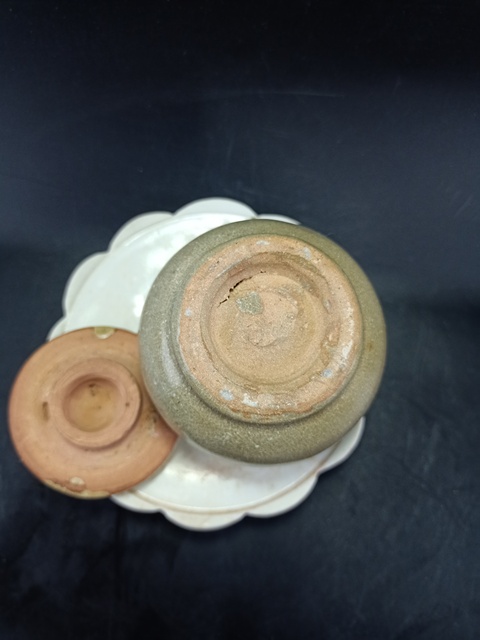 古玩陶瓷【館藏級精品】明代 龍泉窯蓋罐【頂級龍泉青釉】拍賣,當前價格0元