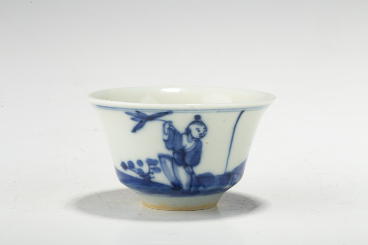 古玩陶瓷清晚·青花嬰戲人物紋杯
真品鑒賞圖