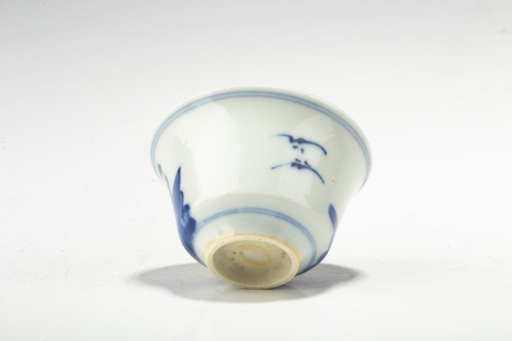 古玩陶瓷清晚·青花嬰戲人物紋杯
真品鑒賞圖