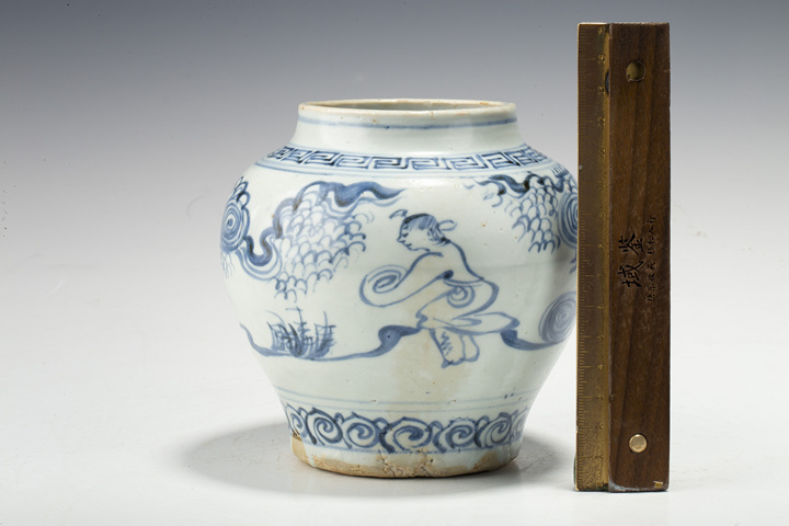 古玩陶瓷明空白期·青花高士圖罐
真品鑒賞圖