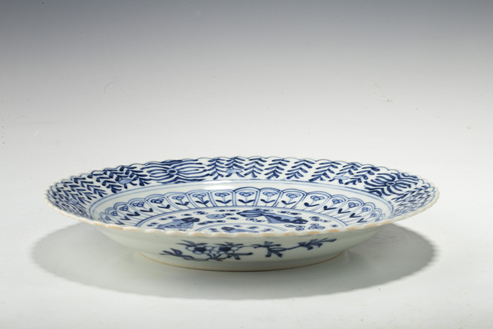 古玩陶瓷清晚·青花魚藻紋花口盤拍賣,當前價格256元