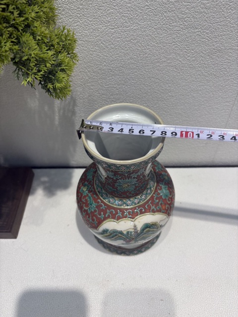 古玩陶瓷山水紋瓶真品鑒賞圖